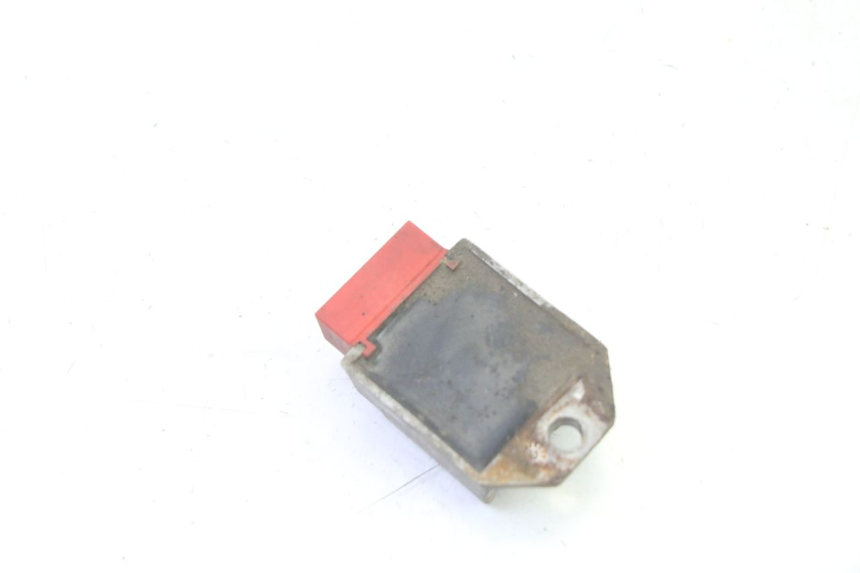 photo de LAADREGELAAR GILERA SMT SUPERMOTARD 50 (2009 - 2017) - Technische close-up