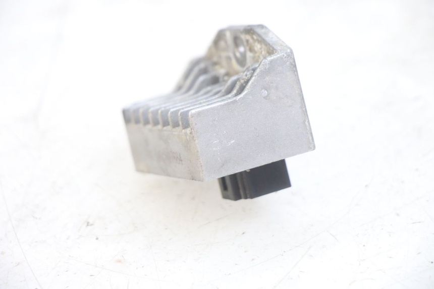 photo de LAADREGELAAR PEUGEOT SPEEDFIGHT 4 4T 50 (2015 - 2020) - Technische close-up