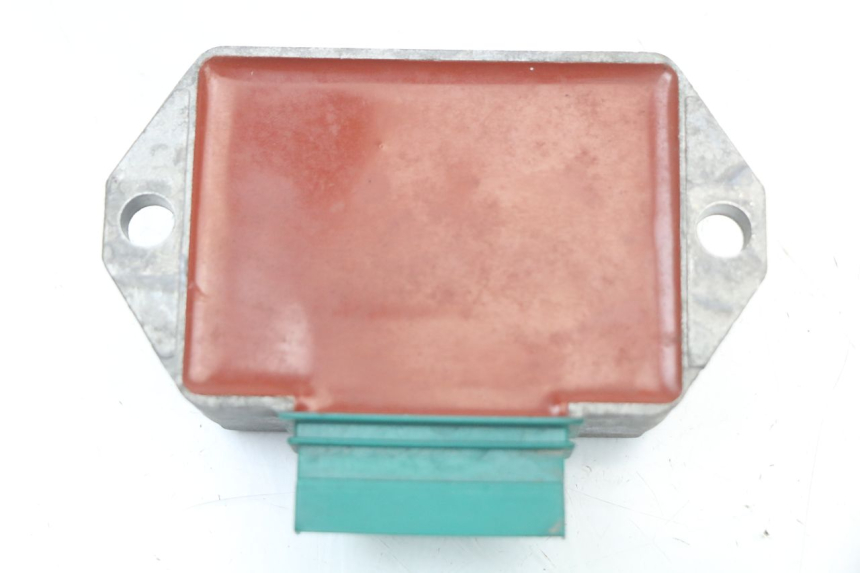 photo de LAADREGELAAR APRILIA SR CARB LC 2T 50 (2004 - 2012) - Technische close-up