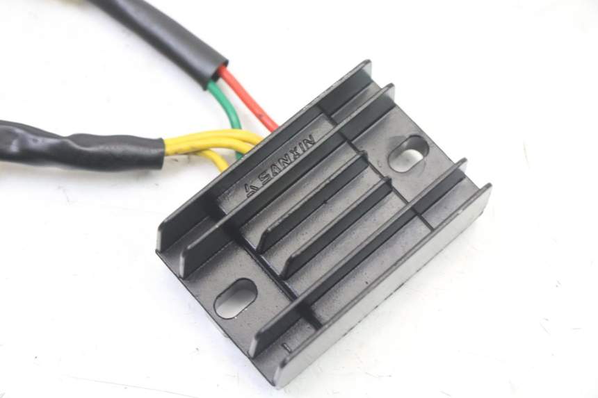 photo de LAADREGELAAR PEUGEOT STREETZONE I 2T 50 (2018 - 2020) - Detail van het onderdeel