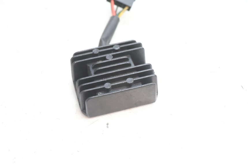 photo de LAADREGELAAR KYMCO SUPER 8 2T 50 (2007 - 2013) - Detail van het onderdeel