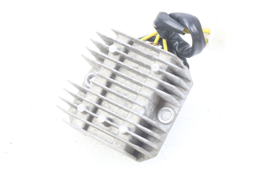 photo de LAADREGELAAR KYMCO SUPER 8 4T 50 (2018 - 2020) - Hoofdaanzicht