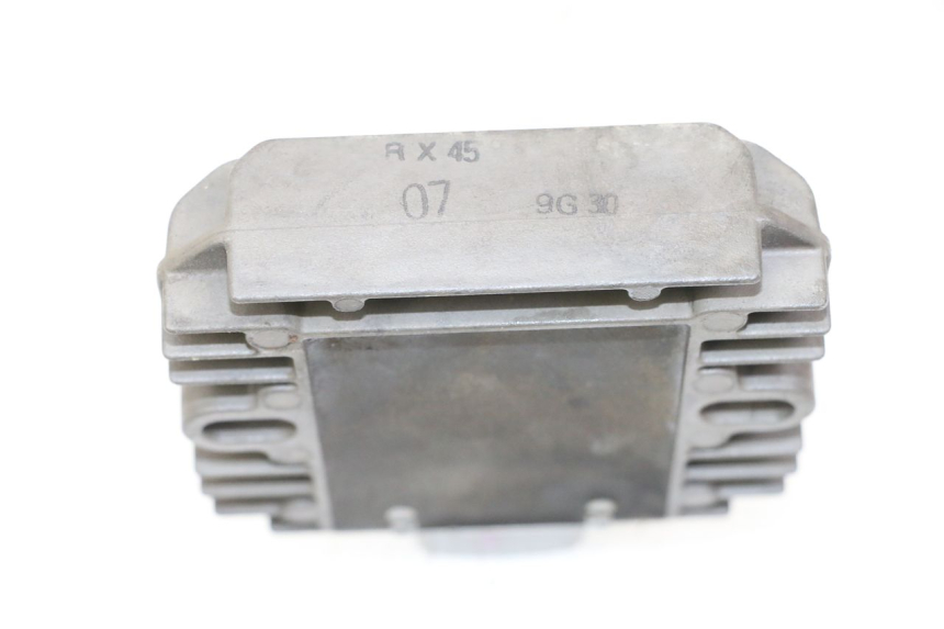 photo de LAADREGELAAR SUZUKI BURGMAN 125 (2007 - 2014) - Zoom op gebruiksstaat