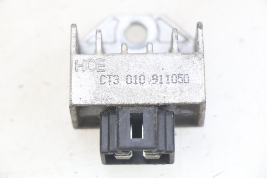 photo de LAADREGELAAR SYM SYMPHONY 125 (2009 - 2015) - Detail van het onderdeel