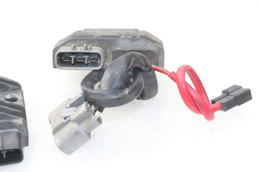 photo de LAADREGELAAR YAMAHA TDM ABS 900 (2002 - 2014) - Technische close-up