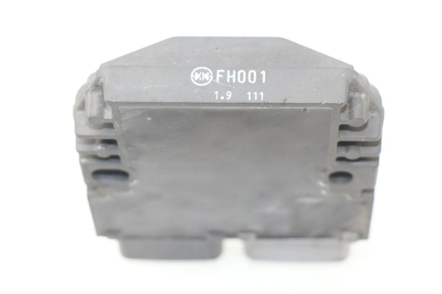 photo de LAADREGELAAR YAMAHA TDM ABS 900 (2002 - 2014) - Bevestigingspunten