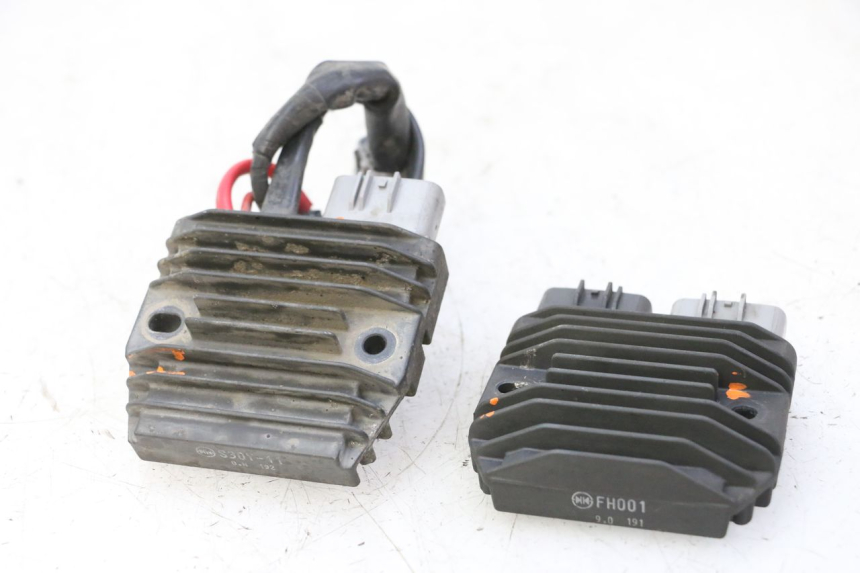 photo de LAADREGELAAR YAMAHA TDM ABS 900 (2002 - 2014) - Hoofdaanzicht