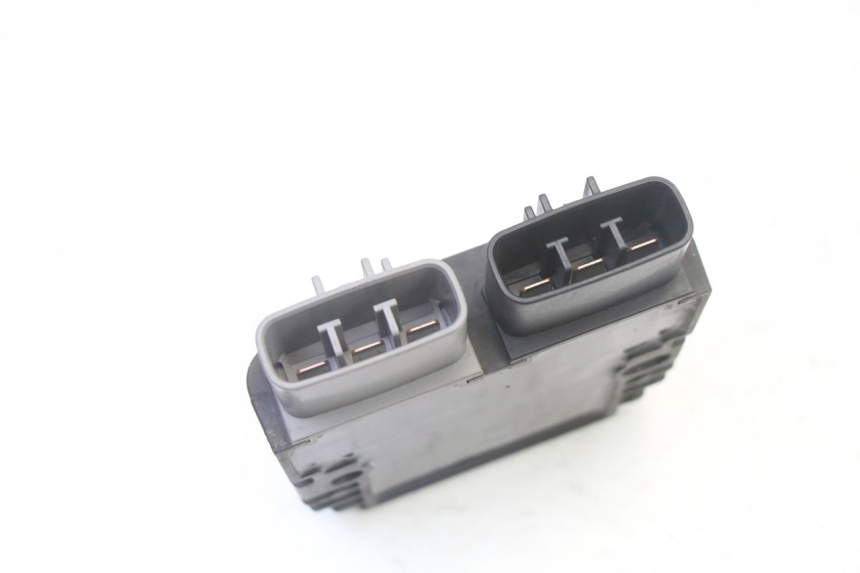 photo de LAADREGELAAR YAMAHA TDM ABS 900 (2002 - 2014) - Andere kijkhoek