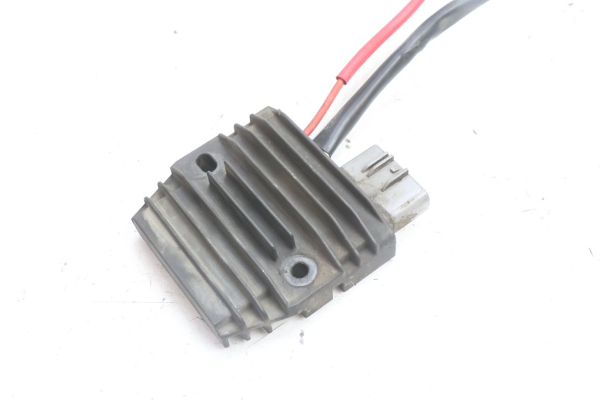 photo de LAADREGELAAR YAMAHA TDM ABS 900 (2002 - 2014) - Andere kijkhoek