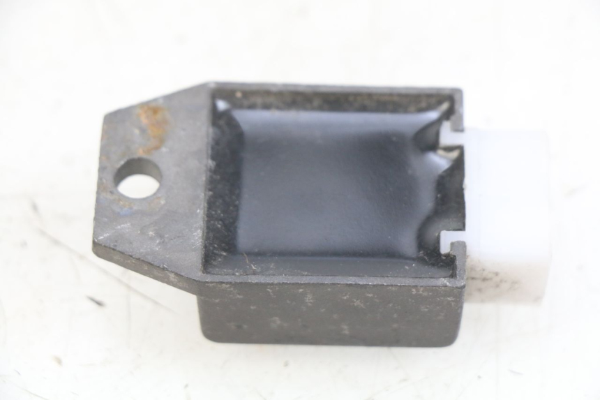 photo de LAADREGELAAR PEUGEOT TKR TREKKER FURIOUS 50 (2005 - 2014) - Zoom op gebruiksstaat