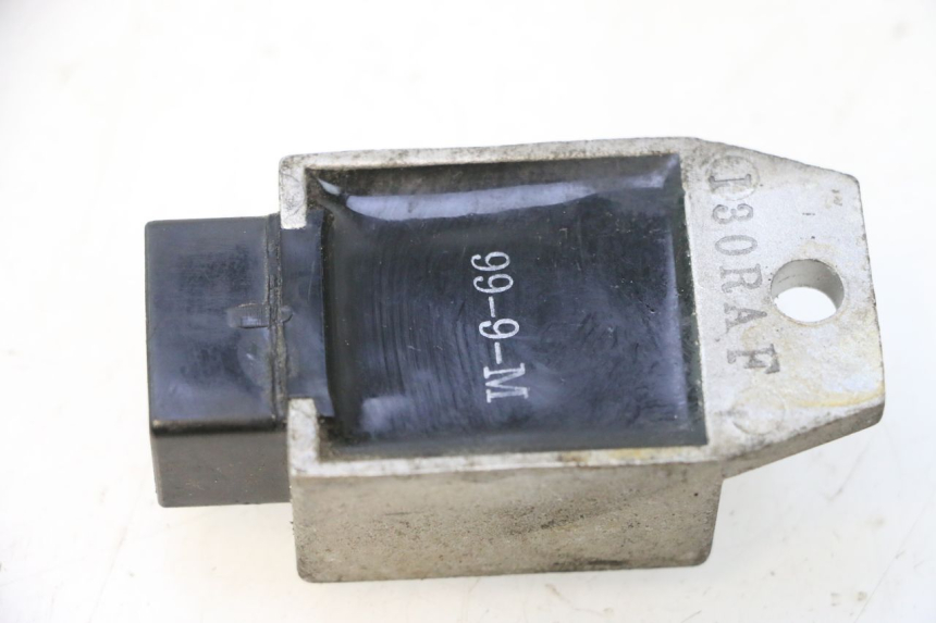 photo de LAADREGELAAR PEUGEOT TREKKER 50 (1995 - 2004) - Detail van het onderdeel