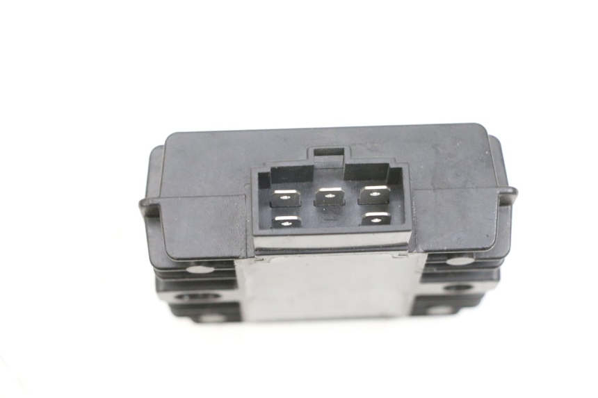 photo de LAADREGELAAR YAMAHA TRICITY 300 (2020 - 2024) - Technische close-up