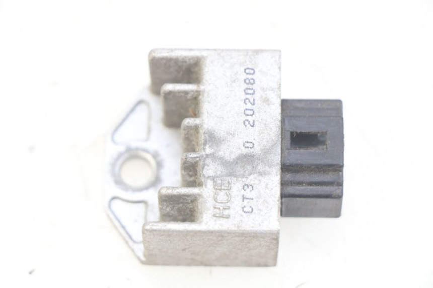 photo de LAADREGELAAR PEUGEOT TWEET 4T 50 (2010 - 2014) - Hoofdaanzicht