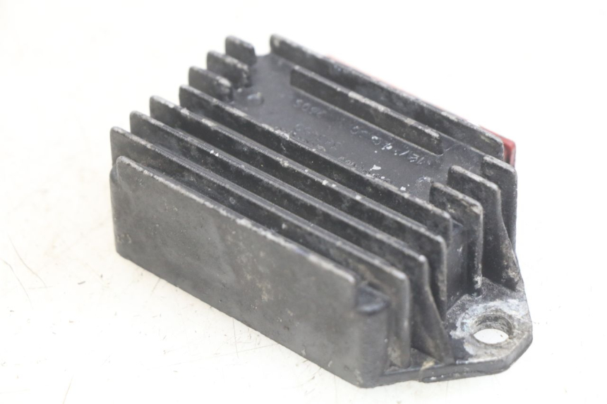 photo de LAADREGELAAR PIAGGIO TYPHOON 50 (1993 - 1999) - Zoom op gebruiksstaat