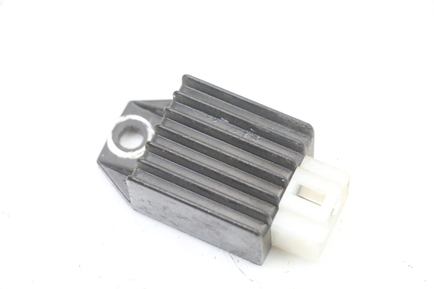 photo de LAADREGELAAR UNIVERSAL BIKE ZN50QT-11B 50 (2018 - 2021) - Hoofdaanzicht