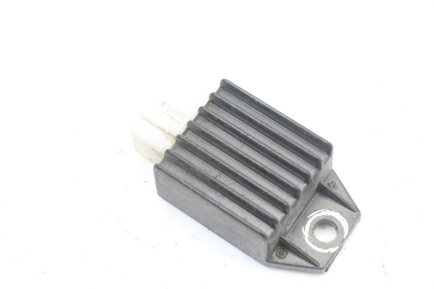 photo de LAADREGELAAR UNIVERSAL BIKE ZN50QT-11B 50 (2018 - 2021) - Detail van het onderdeel