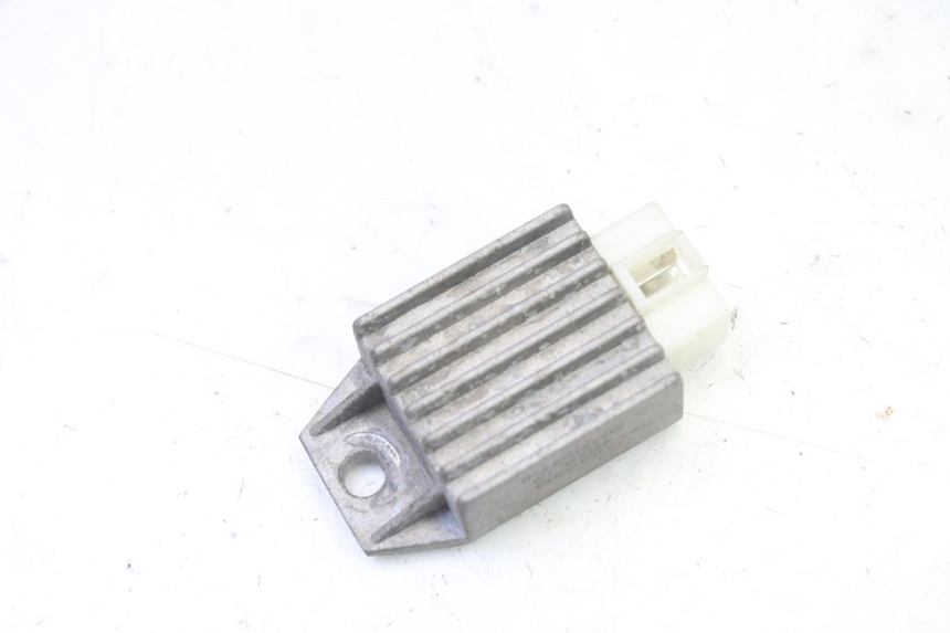 photo de LAADREGELAAR PEUGEOT V-CLIC VCLIC 50 (2007 - 2013) - Hoofdaanzicht