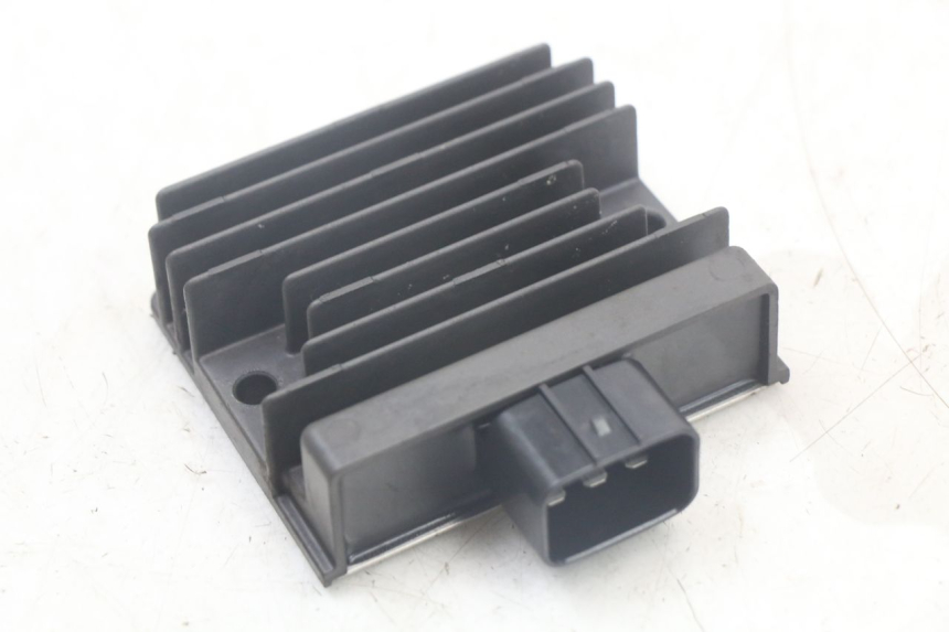 photo de LAADREGELAAR KAWASAKI VERSYS ABS 650 (2015 - 2018) - Detail van het onderdeel