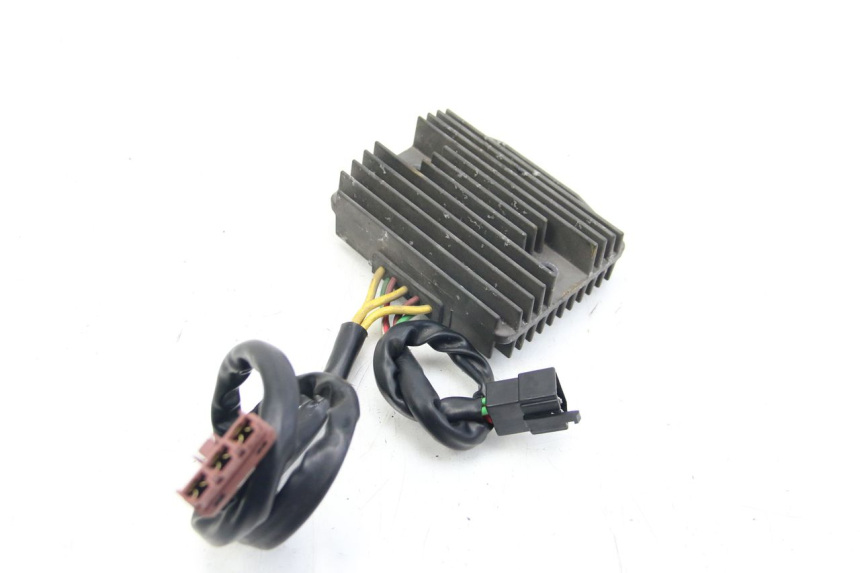 photo de LAADREGELAAR PIAGGIO VESPA GTS SUPER IE 125 (2009 - 2016) - Hoofdaanzicht