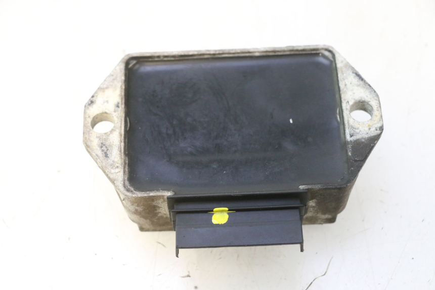 photo de LAADREGELAAR PIAGGIO VESPA LX 2T 50 (2005 - 2013) - Detail van het onderdeel