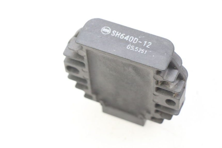 photo de LAADREGELAAR PIAGGIO VESPA LX 125 (2005 - 2010) - Detail van het onderdeel