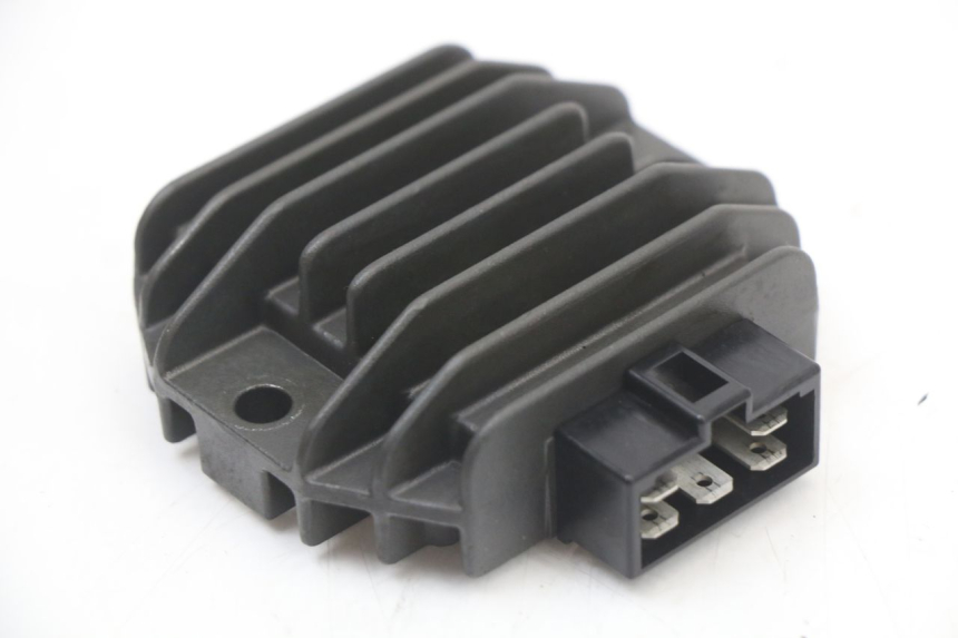 photo de LAADREGELAAR PIAGGIO VESPA LX 125 (2005 - 2010) - Hoofdaanzicht