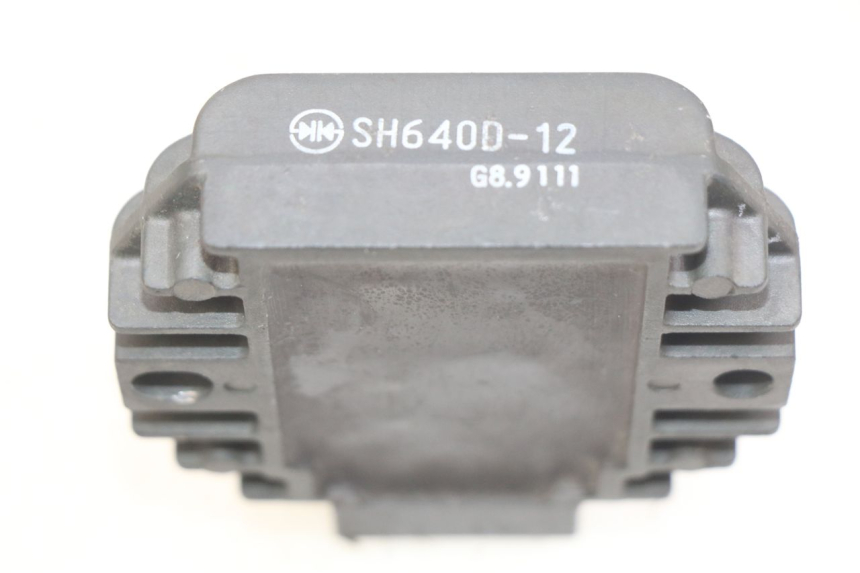 photo de LAADREGELAAR PIAGGIO VESPA LXV 125 (2006 - 2009) - Zoom op gebruiksstaat