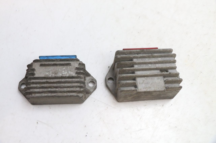 photo de LAADREGELAAR PIAGGIO VESPA PK FL 2T 50 (1990 - 1996) - Andere kijkhoek