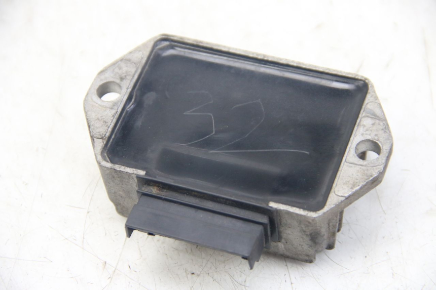 photo de LAADREGELAAR PIAGGIO VESPA SPRINT 2T 50 (2014 - 2018) - Overzicht