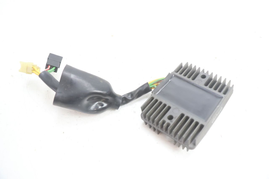 photo de LAADREGELAAR HONDA VFR FI RC46 800 (1998 - 2001) - Technische close-up