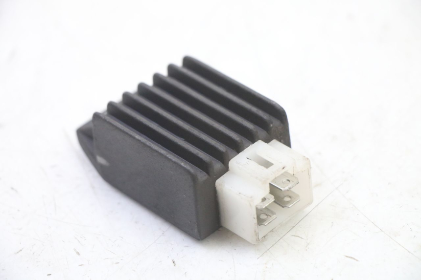 photo de LAADREGELAAR PEUGEOT VIVACITY NEW 2T 50 (2008 - 2017) - Detail van het onderdeel