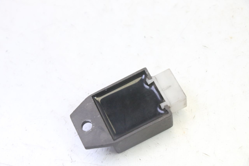 photo de LAADREGELAAR PEUGEOT VIVACITY NEW 2T 50 (2008 - 2017) - Zoom op gebruiksstaat