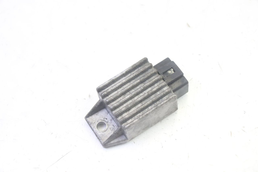 photo de LAADREGELAAR PEUGEOT VIVACITY 100 (1999 - 2008) - Zoom op gebruiksstaat