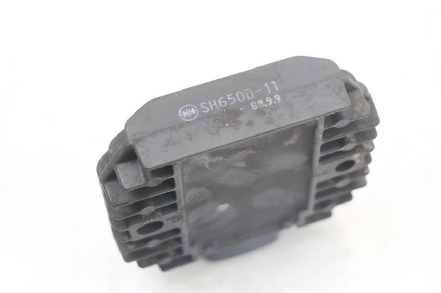 photo de LAADREGELAAR YAMAHA X-MAX XMAX 250 (2006 - 2009) - Andere kijkhoek