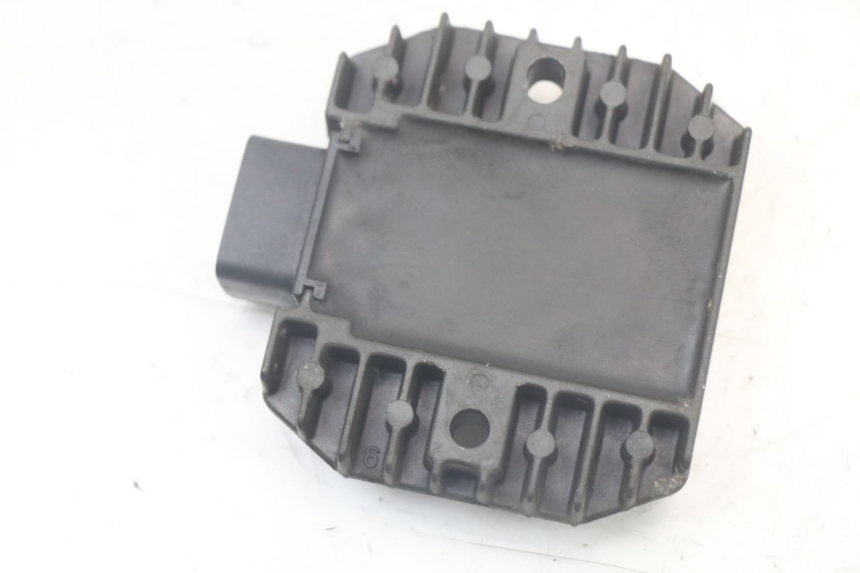 photo de LAADREGELAAR YAMAHA XMAX X-MAX 125 (2006 - 2009) - Technische close-up