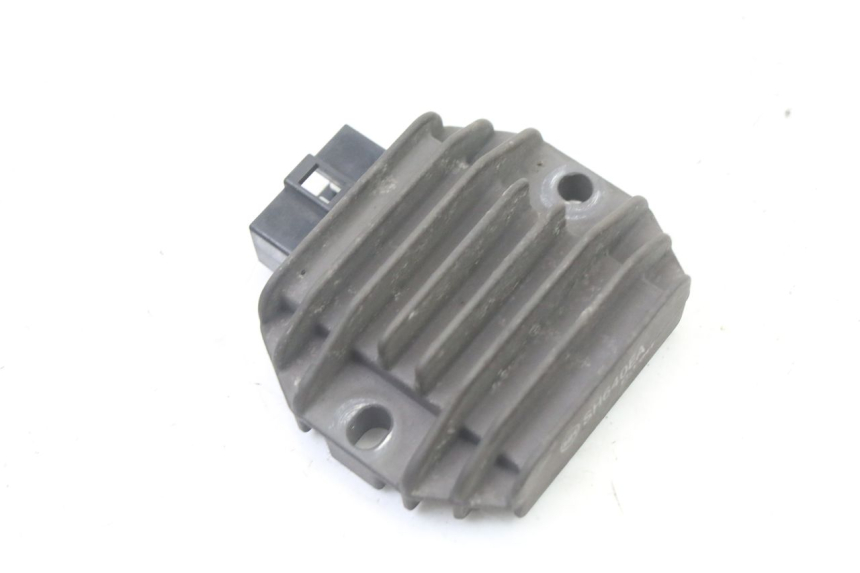 photo de LAADREGELAAR YAMAHA X-MAX XMAX 125 (2010 - 2013) - Detail van het onderdeel