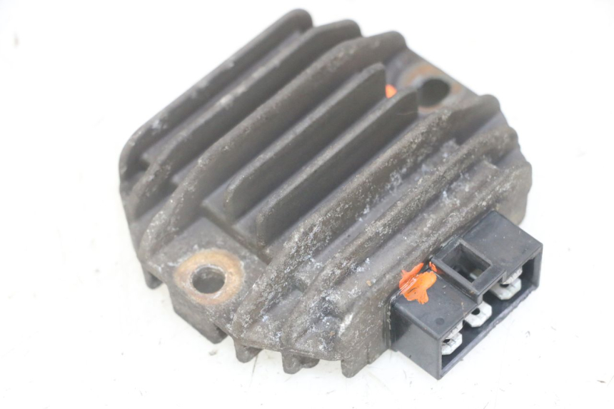 photo de LAADREGELAAR YAMAHA X-MAX XMAX 125 (2010 - 2013) - Hoofdaanzicht