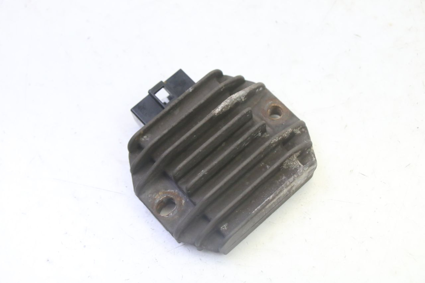 photo de LAADREGELAAR YAMAHA X-MAX XMAX 125 (2010 - 2013) - Detail van het onderdeel