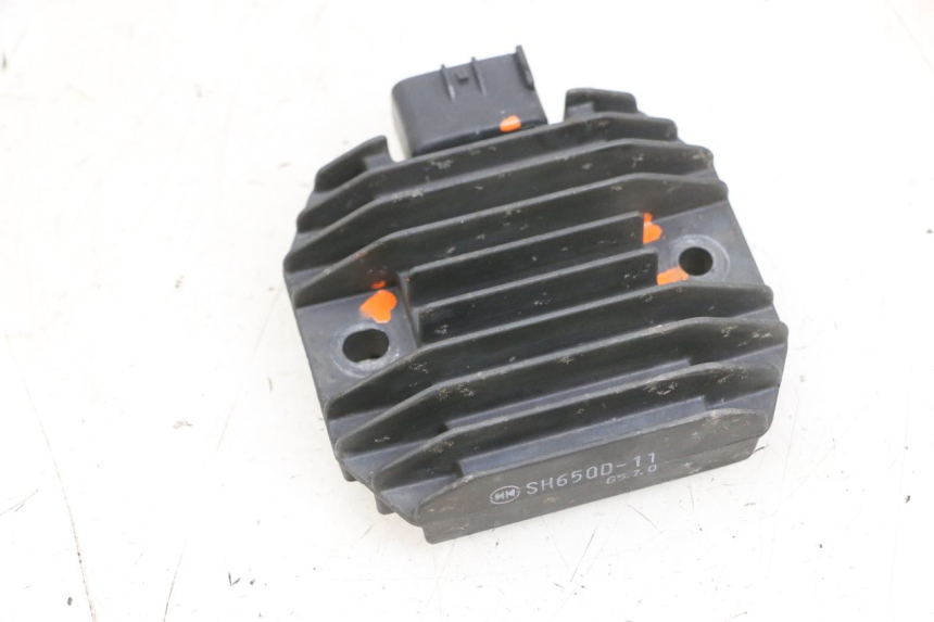 photo de LAADREGELAAR YAMAHA XMAX X-MAX 125 (2006 - 2009) - Technische close-up