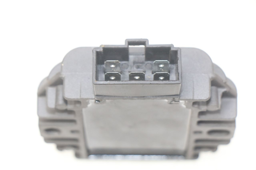 photo de LAADREGELAAR PIAGGIO X7 125 (2007 - 2013) - Zoom op gebruiksstaat