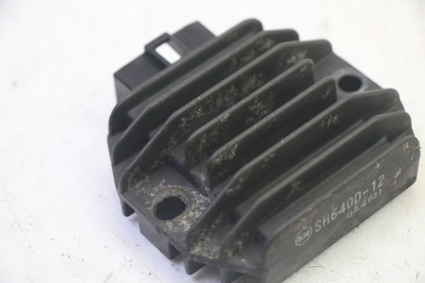 photo de LAADREGELAAR PIAGGIO X8 125 (2004 - 2007) - Detail van het onderdeel