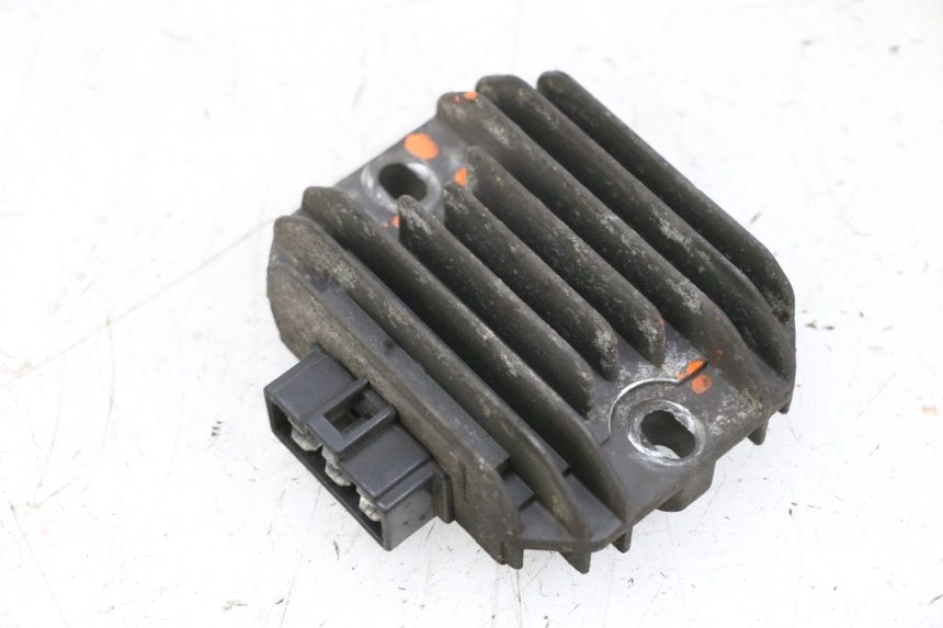 photo de LAADREGELAAR PIAGGIO X8 125 (2004 - 2007) - Technische close-up