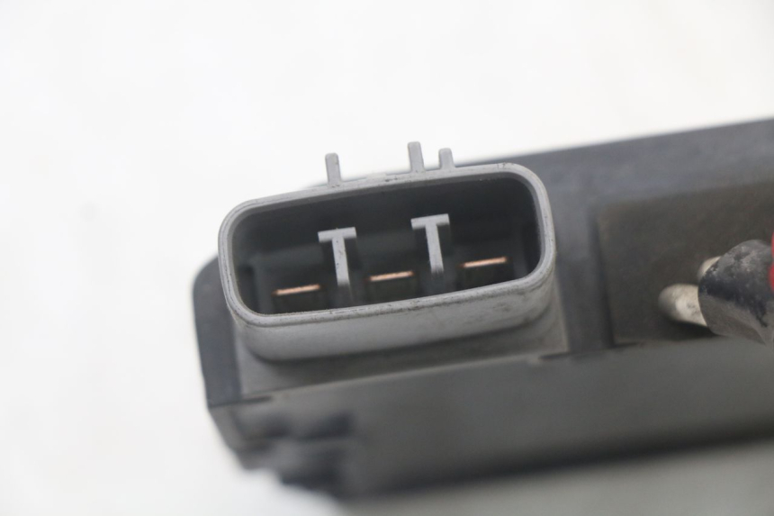 photo de LAADREGELAAR YAMAHA FJR ABS 1300 (2006 - 2012) - Andere kijkhoek