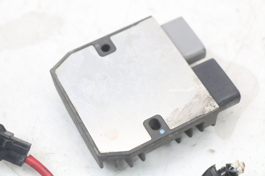 photo de LAADREGELAAR YAMAHA FJR ABS 1300 (2006 - 2012) - Gecontroleerd onderdeel