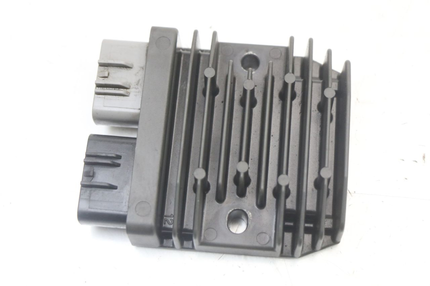 photo de LAADREGELAAR YAMAHA FZ1 FAZER 1000 (2007 - 2009) - Detail van het onderdeel