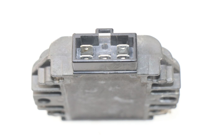 photo de LAADREGELAAR YAMAHA YP MAJESTY 125 (2007 - 2010) - Detail van het onderdeel