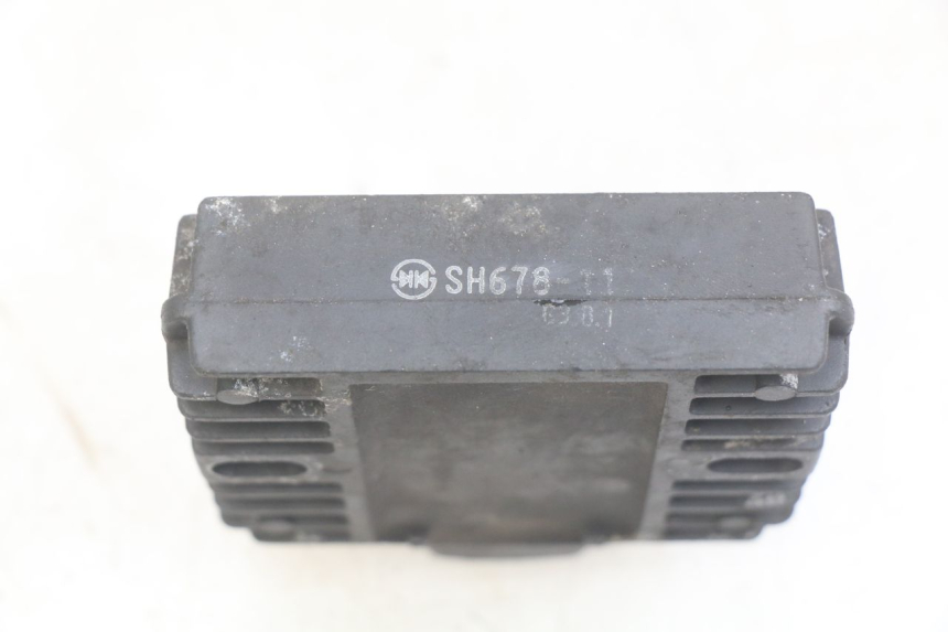 photo de LAADREGELAAR YAMAHA YP MAJESTY 400 (2004 - 2008) - Andere kijkhoek