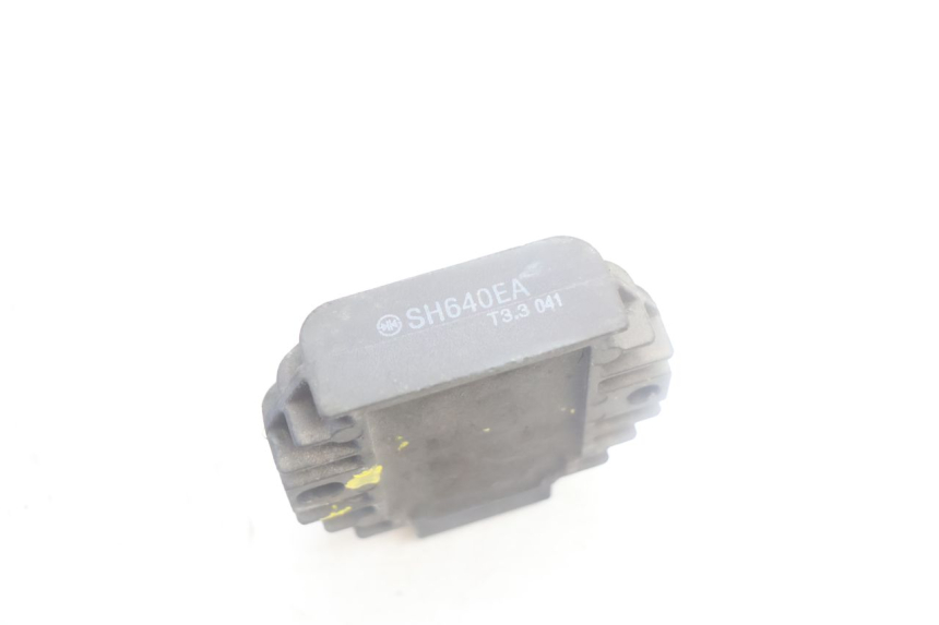 photo de LAADREGELAAR YAMAHA YP MAJESTY 125 (2002 - 2006) - Technische close-up