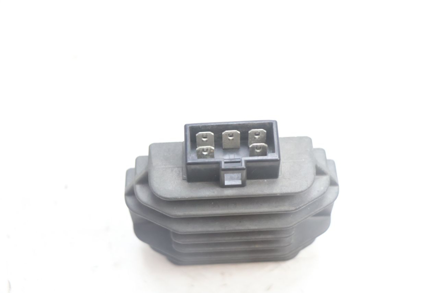 photo de LAADREGELAAR YAMAHA YP MAJESTY 125 (2002 - 2006) - Technische close-up