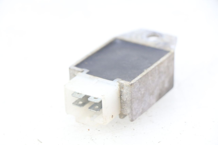 photo de LAADREGELAAR YIYING YY50QT-10 50 (2007 - 2022) - Detail van het onderdeel